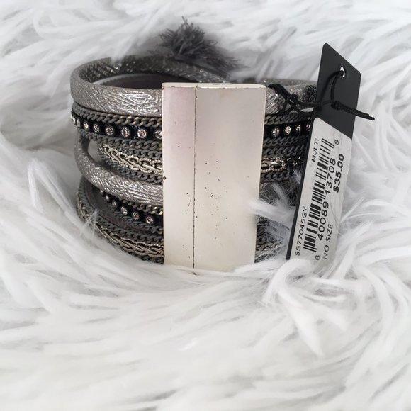 🎉HP🎉Design Lab Layered Cuff Bracelet - Picture 2 of 2